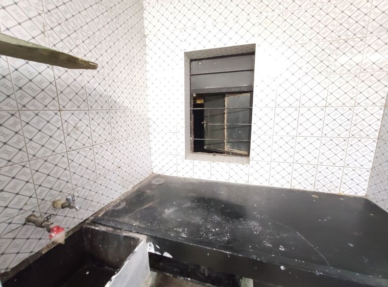 Kitchen, maharashtra co operative housing society 1 RK 200 Sq.Ft. Apartment In Maharashtra Co Operative Housing Society Pune 10371799