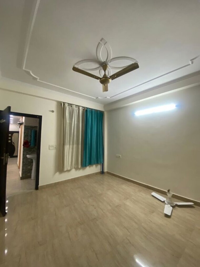 Room, palm-residency-chhatarpur 3 Bedroom 1350 Sq.Ft. Apartment In Chattarpur Delhi 10381923