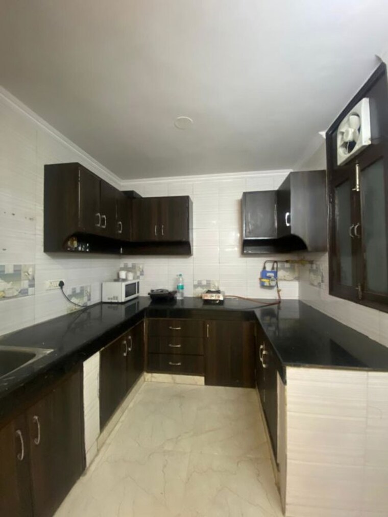 Kitchen, palm-residency-chhatarpur 3 Bedroom 1350 Sq.Ft. Apartment In Chattarpur Delhi 10381923