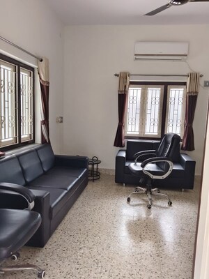 Gym in 6+ BHK Villa at Indira Circle – for Rent
