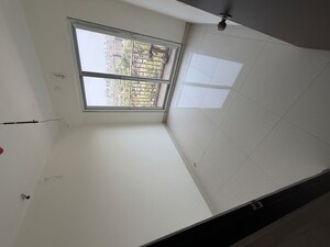 Room in 2 BHK Apartment at Dombivli East – for Sale