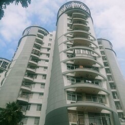 4 BHK + Store Room Apartment For Sale in Grand Omaxe