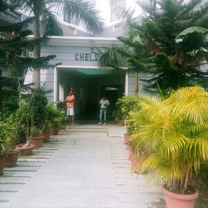 4 BHK Apartment – Garden View at Grand Omaxe, Gomti Nagar - for Sale