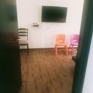 Bedroom in 4 BHK Apartment at Grand Omaxe, Gomti Nagar – for Sale