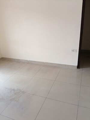 Room in 3 BHK Apartment at Star Rameshwaram, Raj Nagar Extension – for Rent
