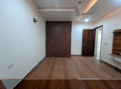 2 BHK Apartment For Rent in Eros Brentwood Tower
