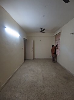 2 BHK Apartment For Sale in Eros Southend Apartments