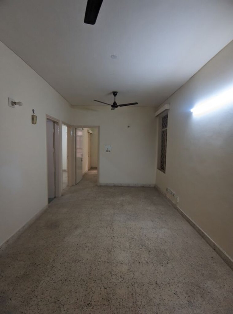 Room, eros-southend-apartments 2 Bedroom 827 Sq.Ft. Apartment In Charmwood Village Faridabad 10382030