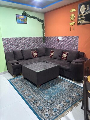 Bedroom in 2.5 BHK Independent House at New Palam Vihar Phase 1 – for Sale