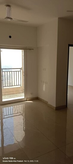 2 BHK Apartment For Rent in Ace Divino