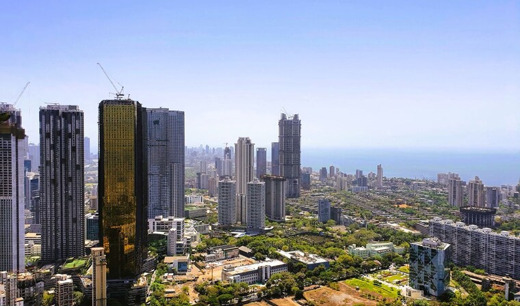 Exterior View, rustomjee-crown-phase-2 4 Bedroom 2156 Sq.Ft. Apartment In Prabhadevi Mumbai 10382096