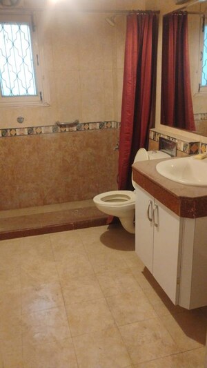 Bathroom in 3 BHK Villa at Eros Charmwood Village, Charmwood Village – for Sale