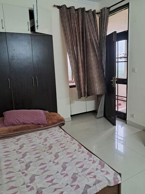 Living Room in 3 BHK Apartment at Sector 7 Dwarka – for Rent