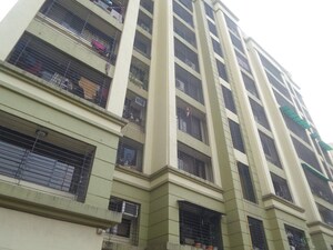 1 BHK Apartment – Exterior View View at Nilgiri C Wing CHS, Andheri East - for Rent