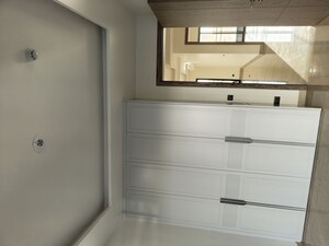 Room in 4 BHK Apartment at Sector 88 – for Sale