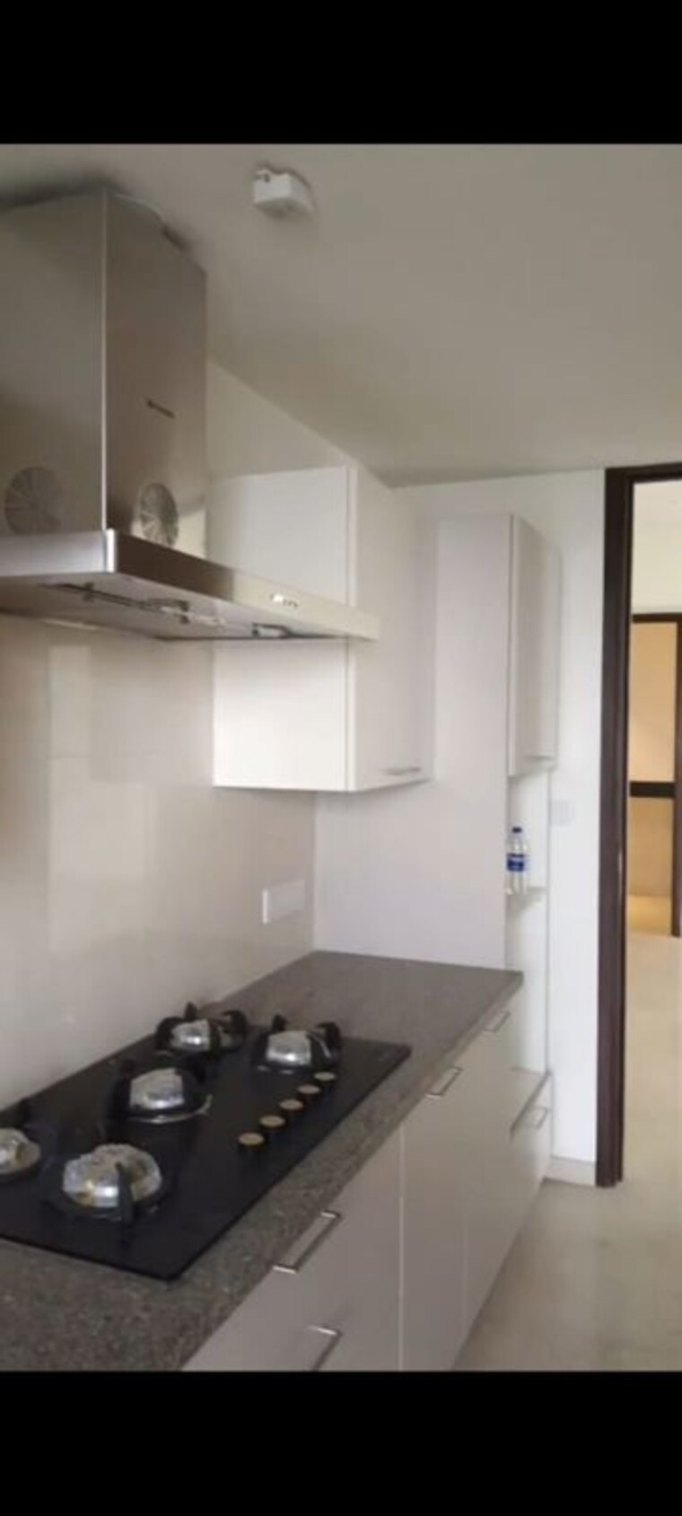 Kitchen, lokhandwala-minerva-mahalaxmi 3 Bedroom 2000 Sq.Ft. Apartment In Mahalaxmi Mumbai 10382188