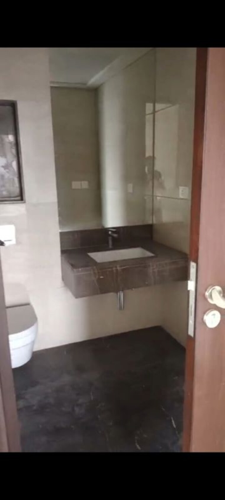 Attached Bathroom, lokhandwala-minerva-mahalaxmi 3 Bedroom 2000 Sq.Ft. Apartment In Mahalaxmi Mumbai 10382188
