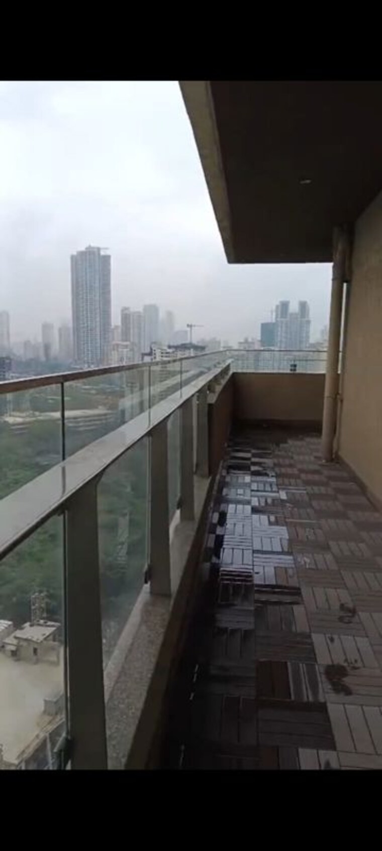 Balcony, lokhandwala-minerva-mahalaxmi 3 Bedroom 2000 Sq.Ft. Apartment In Mahalaxmi Mumbai 10382188