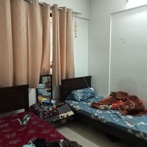 Bedroom in  Pg at Subhash Nagar – for Rent