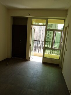 3 BHK + Pooja Room Apartment For Rent in Gaur City 2 - 12th Avenue