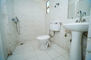 Bathroom in 2.5 BHK Apartment at Gaur City 5th Avenue, Sector 4 Greater Noida – for Sale