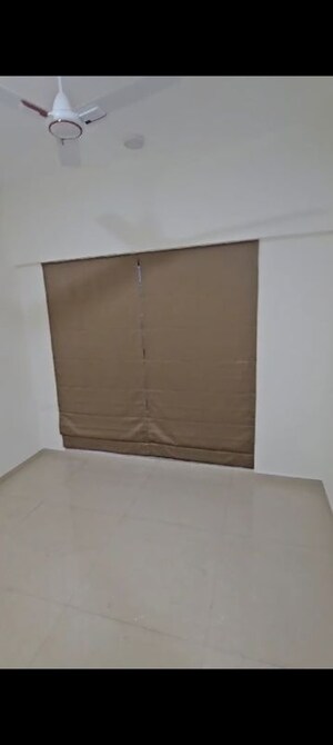 Room in 2 BHK Apartment at Lower Parel – for Sale