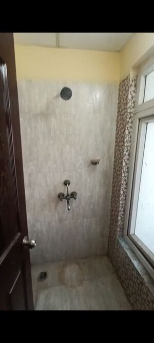 Bathroom in 1 BHK Apartment at Rishabh Cloud 9, Sector 1 Vaishali – for Rent