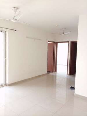 Room in 2 BHK Apartment at Mahagun Mywoods, Sector 16c Greater Noida – for Rent