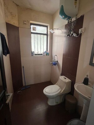 Bathroom in 2 BHK Builder Floor at Shivalik Colony – for Rent