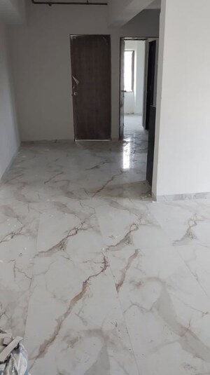 Room in 2 BHK Apartment at Lower Parel – for Sale