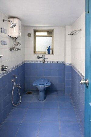 Bathroom in 3 BHK Apartment at Goregaon West – for Sale
