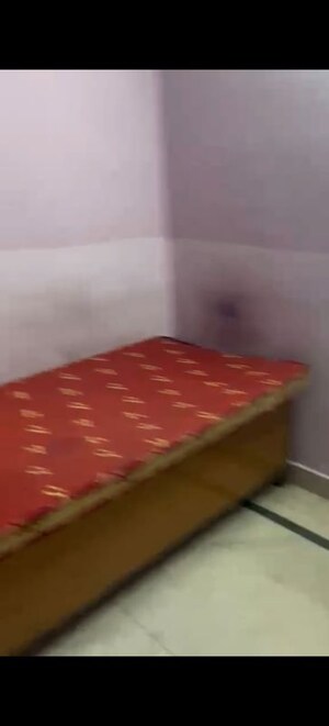 Bedroom in 1.5 BHK Independent House at Alpha 1 RWA, Alpha 1 Greater Noida – for Rent