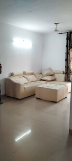 3 BHK + Pooja Room 250 Sq.Yd. Builder Floor in Sector 84