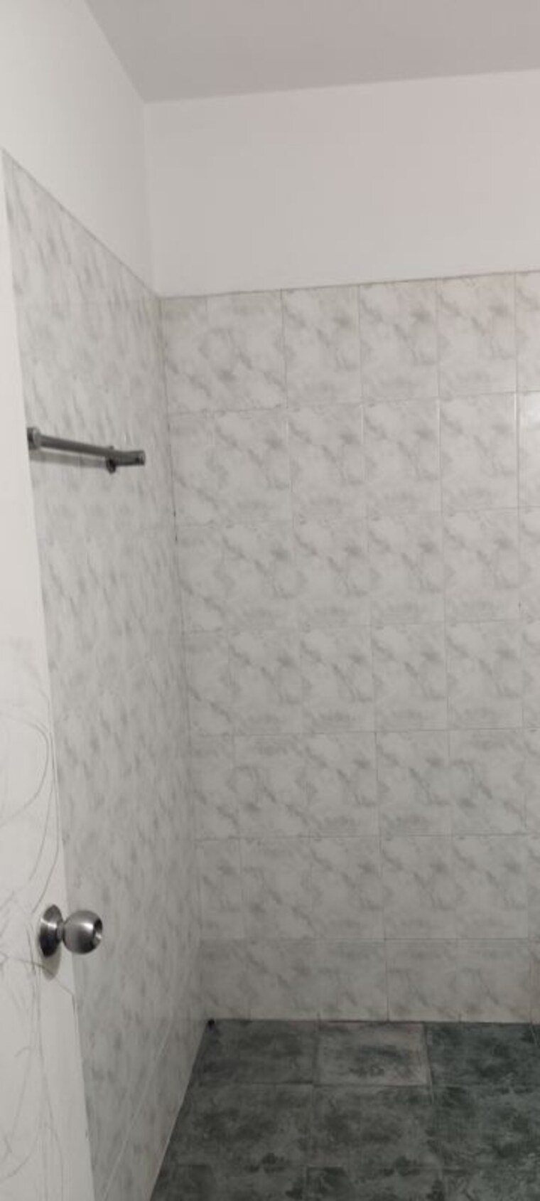 Bathroom, montreal-tower 4 Bedroom 1500 Sq.Ft. Apartment In Andheri West Mumbai 10382314
