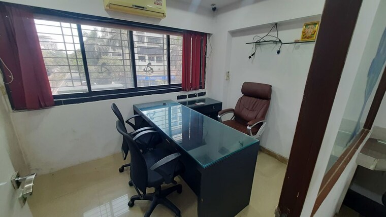 Team Area, shiv-center Commercial Office Space 350 Sq.Ft. In Vashi Sector 17 Navi Mumbai 10382418