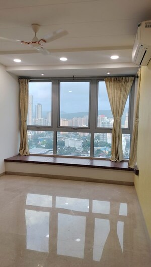 Bedroom in 3 BHK Apartment at Oberoi Exquisite Goregaon, Goregaon East – for Rent