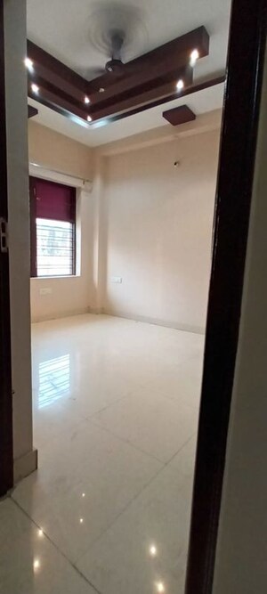 Room in 3 BHK Builder Floor at Ansal Sushant Floors, Sushant Lok ii – for Rent