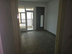 Room in 2.5 BHK Apartment at Gaur City 2 - 12th Avenue, Sector 16c Greater Noida – for Sale