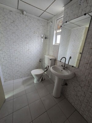 Bathroom in 2.5 BHK Apartment at Gaur City 2 - 12th Avenue, Sector 16c Greater Noida – for Sale