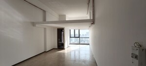 Room in  Office Space at Chandragupta Estate, Andheri West – for Rent