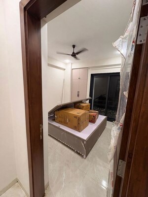 Kitchen in 3 BHK Builder Floor at Sector 27 – for Rent