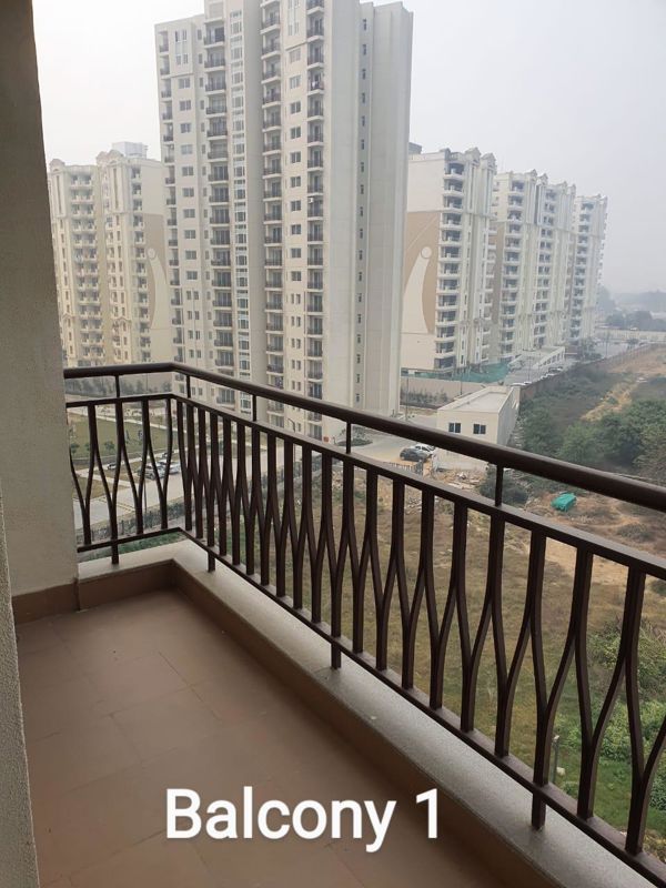 3.5 BHK + Servant Room Apartment For Rent in Shalimar Oneworld Vista