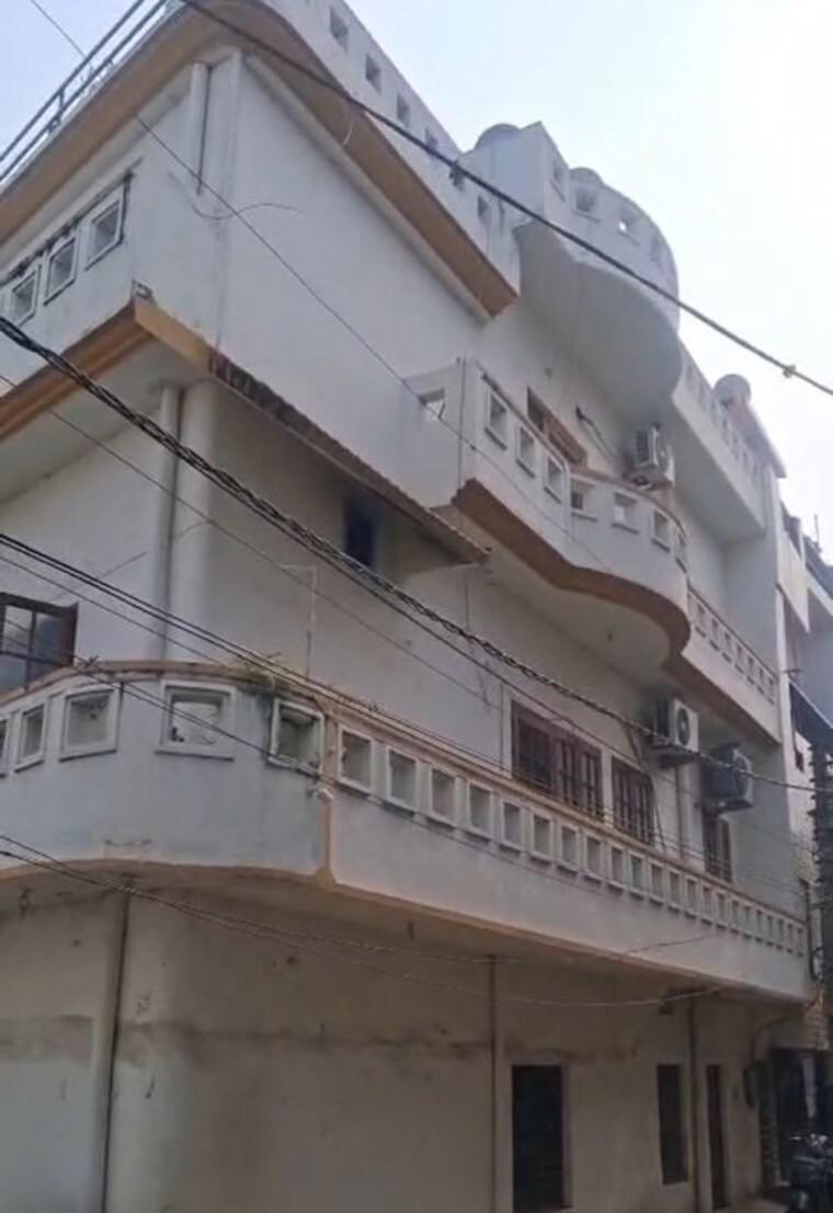 Exterior View, indira nagar 5 Bedroom 950 Sq.Ft. Independent House In Indira Nagar Lucknow 10382432