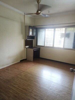 Room in 2 BHK Apartment at Rajshree Tower, Uthalsar – for Rent