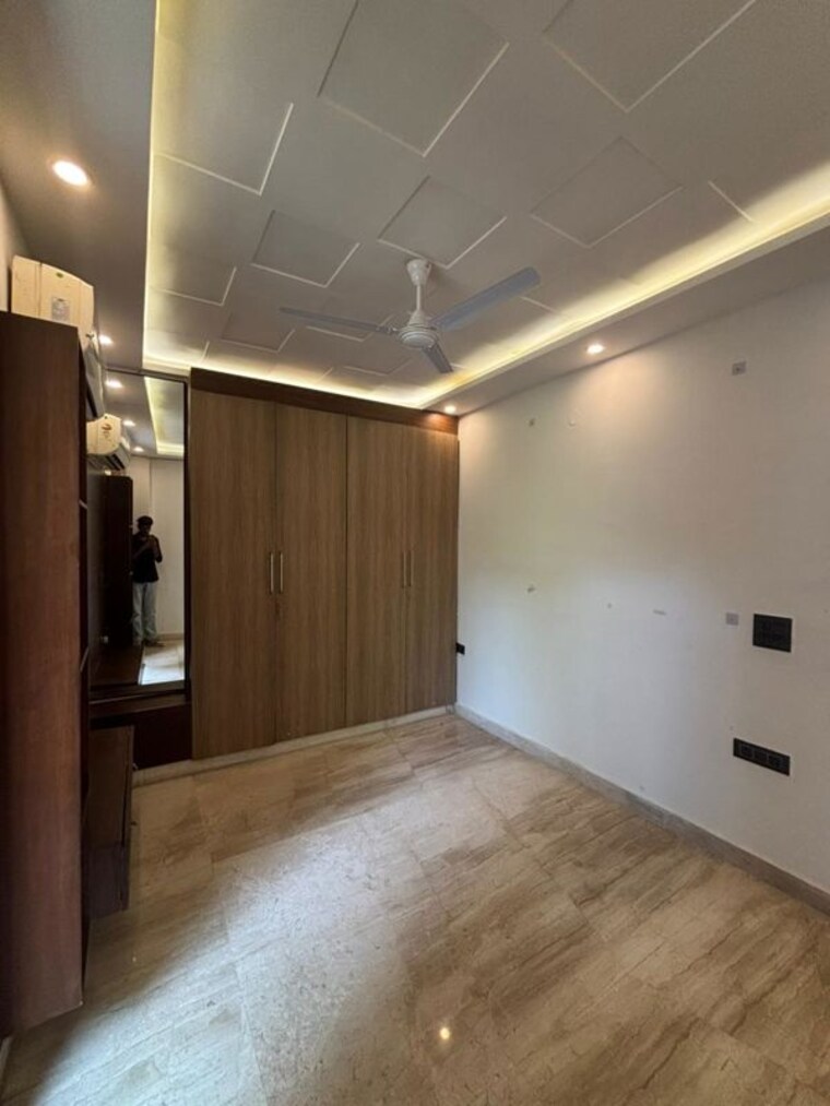 Room, ramesh nagar 2 Bedroom 100 Sq.Ft. Builder Floor In Ramesh Nagar Delhi 10382511