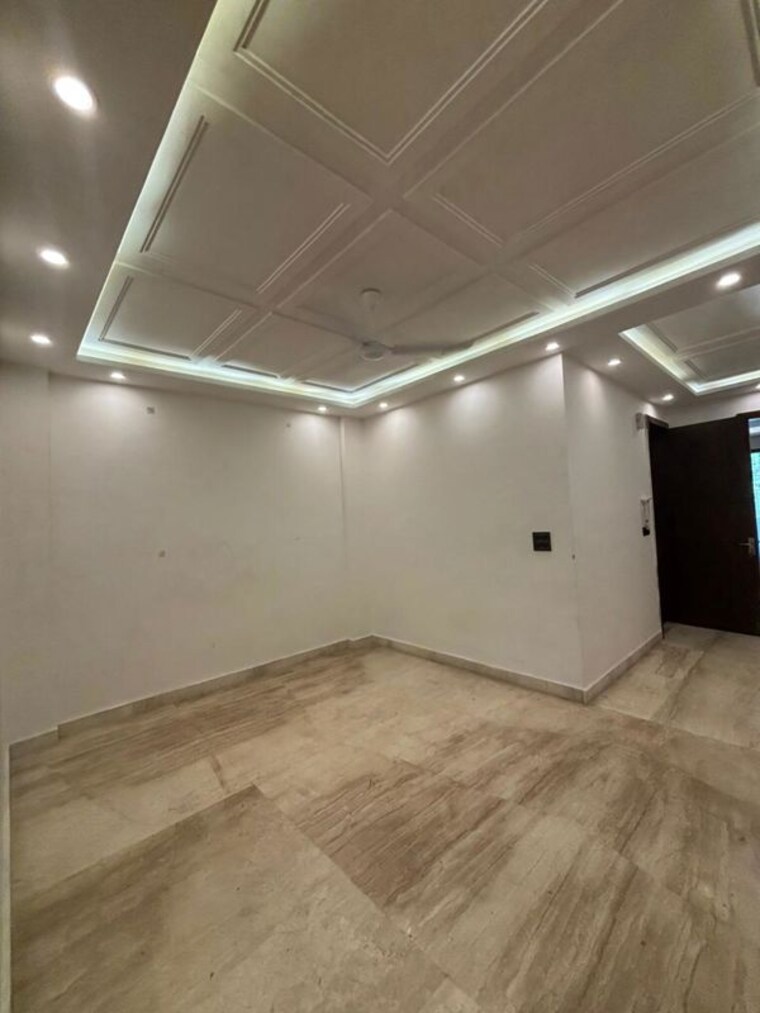 Room, ramesh nagar 2 Bedroom 100 Sq.Ft. Builder Floor In Ramesh Nagar Delhi 10382511