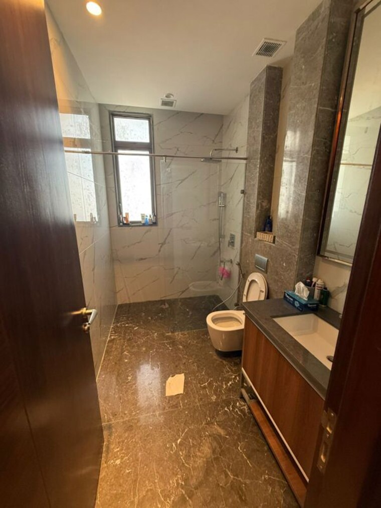 Bathroom, purvanchal-royal-park 3 Bedroom 1950 Sq.Ft. Apartment In Sector 137 Noida 10053842
