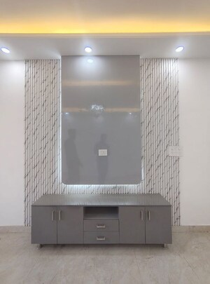 Bathroom in 3 BHK Apartment at Malviya Nagar – for Rent