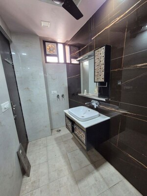 Kitchen in 3 BHK Builder Floor at Mansarover Garden – for Rent