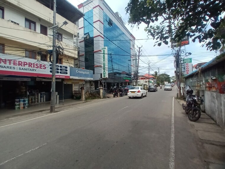 Exterior View, thevara Commercial Showroom 1500 Sq.Ft. In Thevara Kochi 10382514